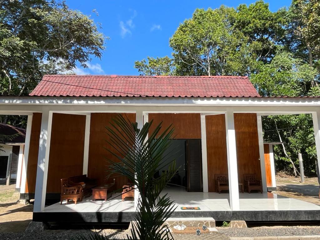 Capital O 92612 Penginapan D'Alas Purwo & Beachnearpadang Savana Sadengan Banyuwangi  Kültér fotó
